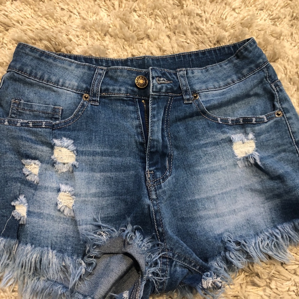 Frayed cutoff denim shorts-size S